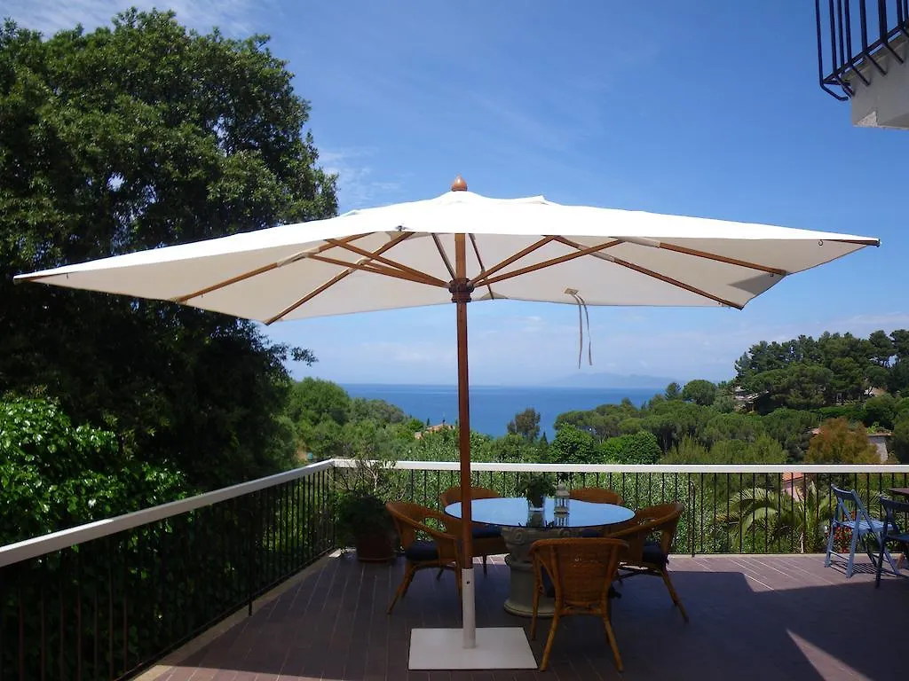 Navarro Hill Resort Porto Santo Stefano  Frühstückspension Porto Santo Stefano (Grosseto)