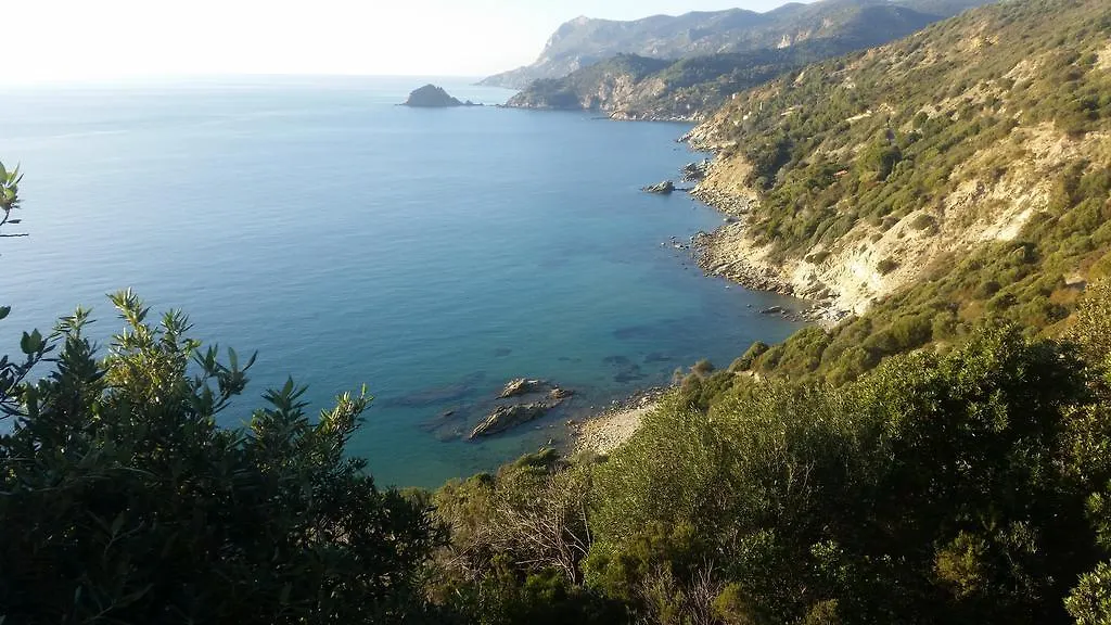 Bed & Breakfast Navarro Hill Resort Porto Santo Stefano  Italië